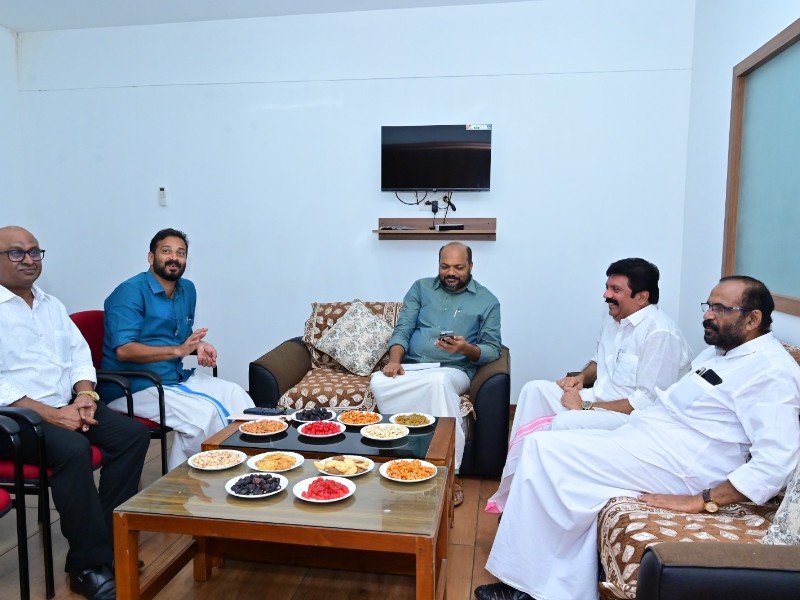 സ്റ്റീൽ ഇൻഡസ്ട്രിയൽസ് കേരള ലിമിറ്റഡിൽ കേരള നിയമ-വ്യവസായ - കയർ വകുപ്പ് മന്ത്രി ശ്രീ. പി രാജീവ്‌  ഔദ്യോഗിക സന്ദർശനം 